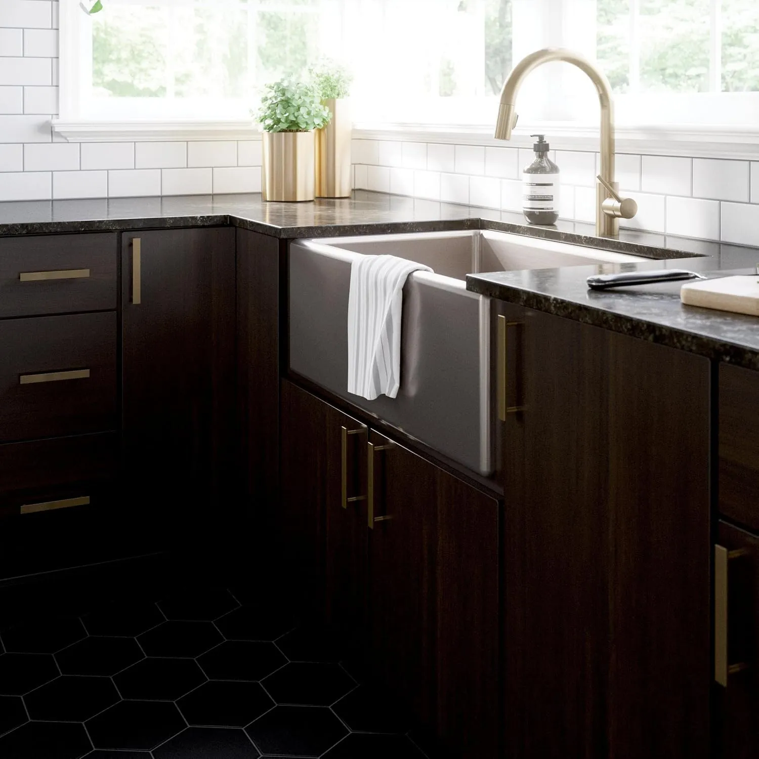 Franklin Brass Simple Chamfered (5-Pack) Cabinet Handles 5-1/16' Hole Center Champagne Bronze Kitchen Drawer, Gold Pulls, Dresser, Furniture Hardware P40846K-CZ-B