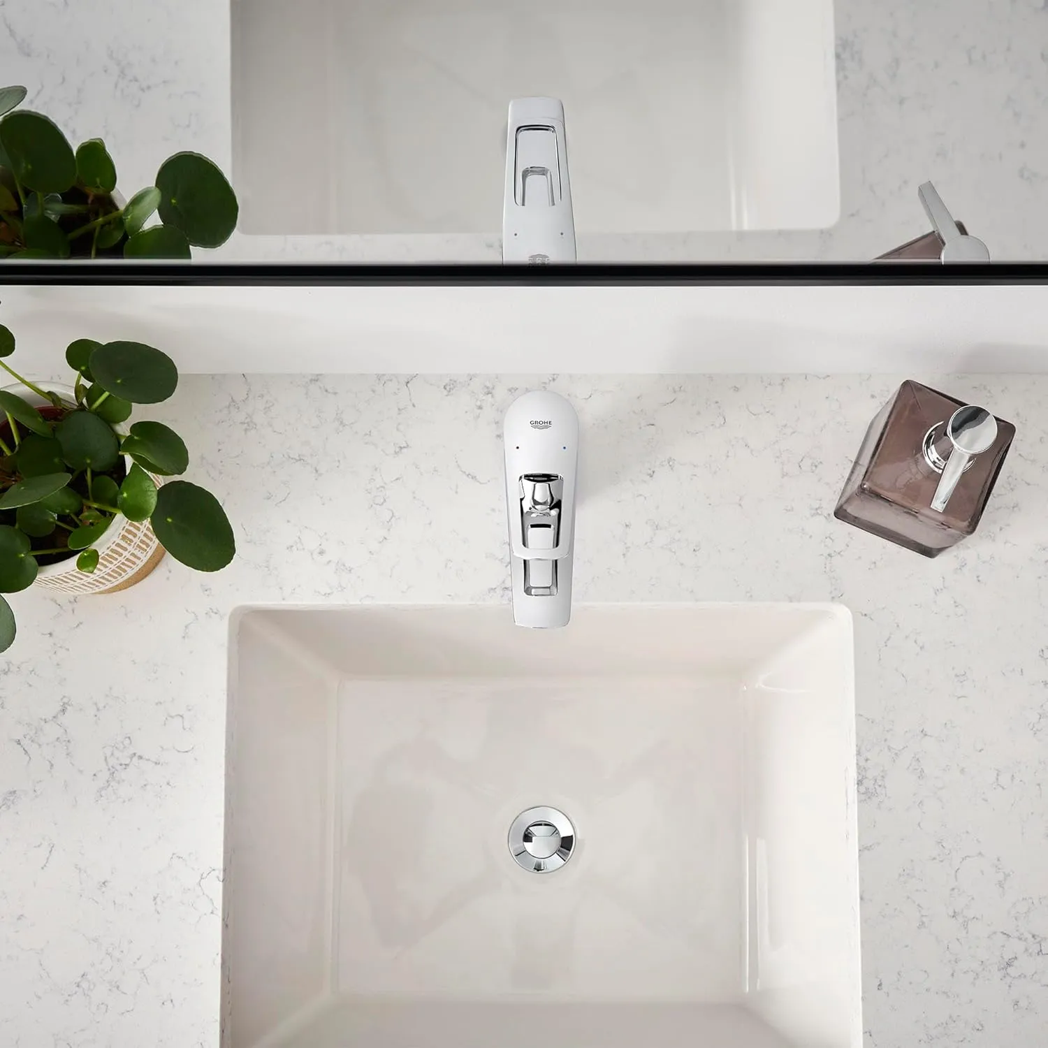GROHE 23085001 Bauloop Single Hole Single-Handle S-Size Bathroom Faucet, No Drain, 1.2 GPM, Chrome