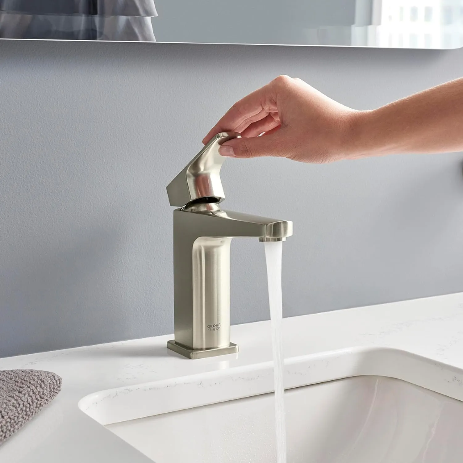 GROHE 23838EN0 Tallinn Single Hole Single-Handle Bathroom Faucet, 1.2 GPM, Brushed Nickel