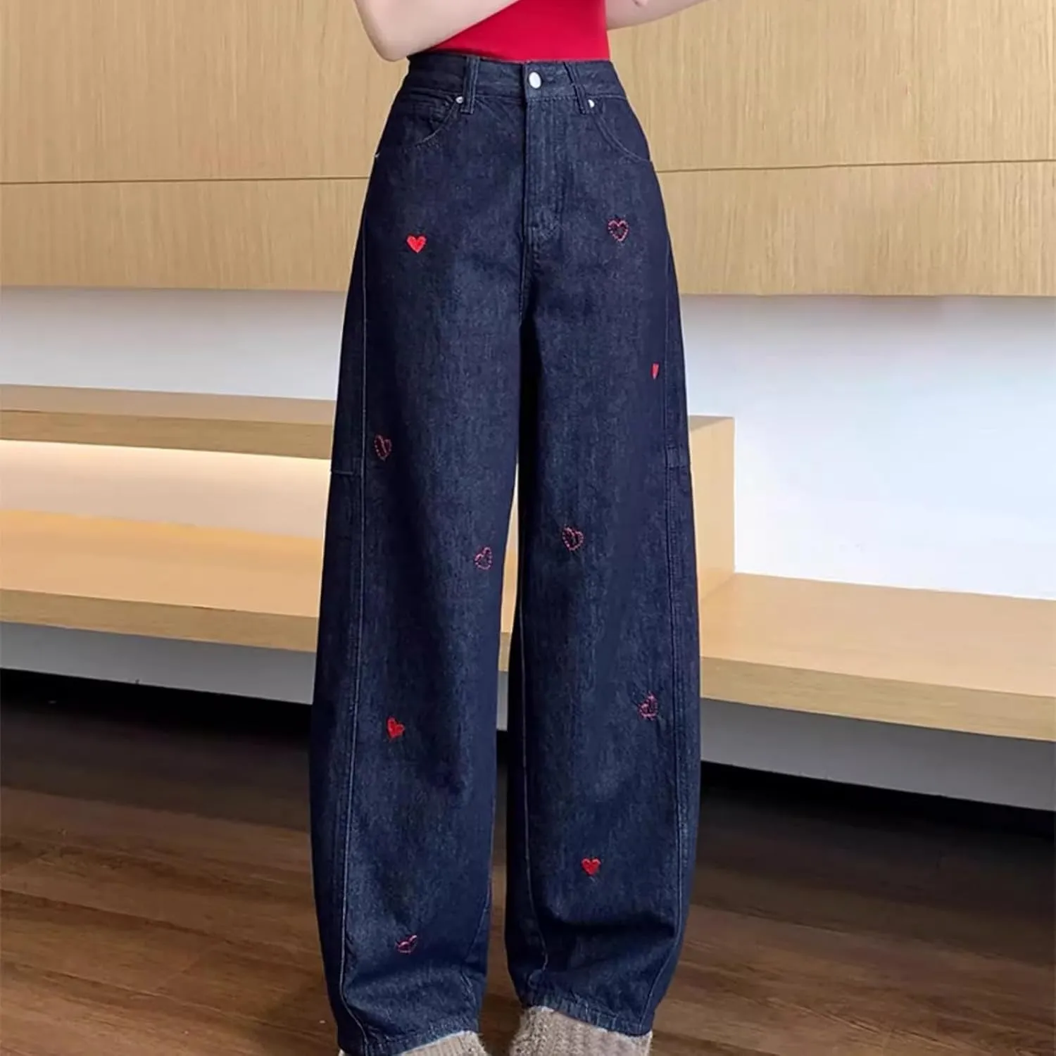 HGps8w Women's Cute Heart Embroidered Wide Leg Boyfriends Jeans Trendy High Waisted Strechy Casual Denim Pants with Pockets