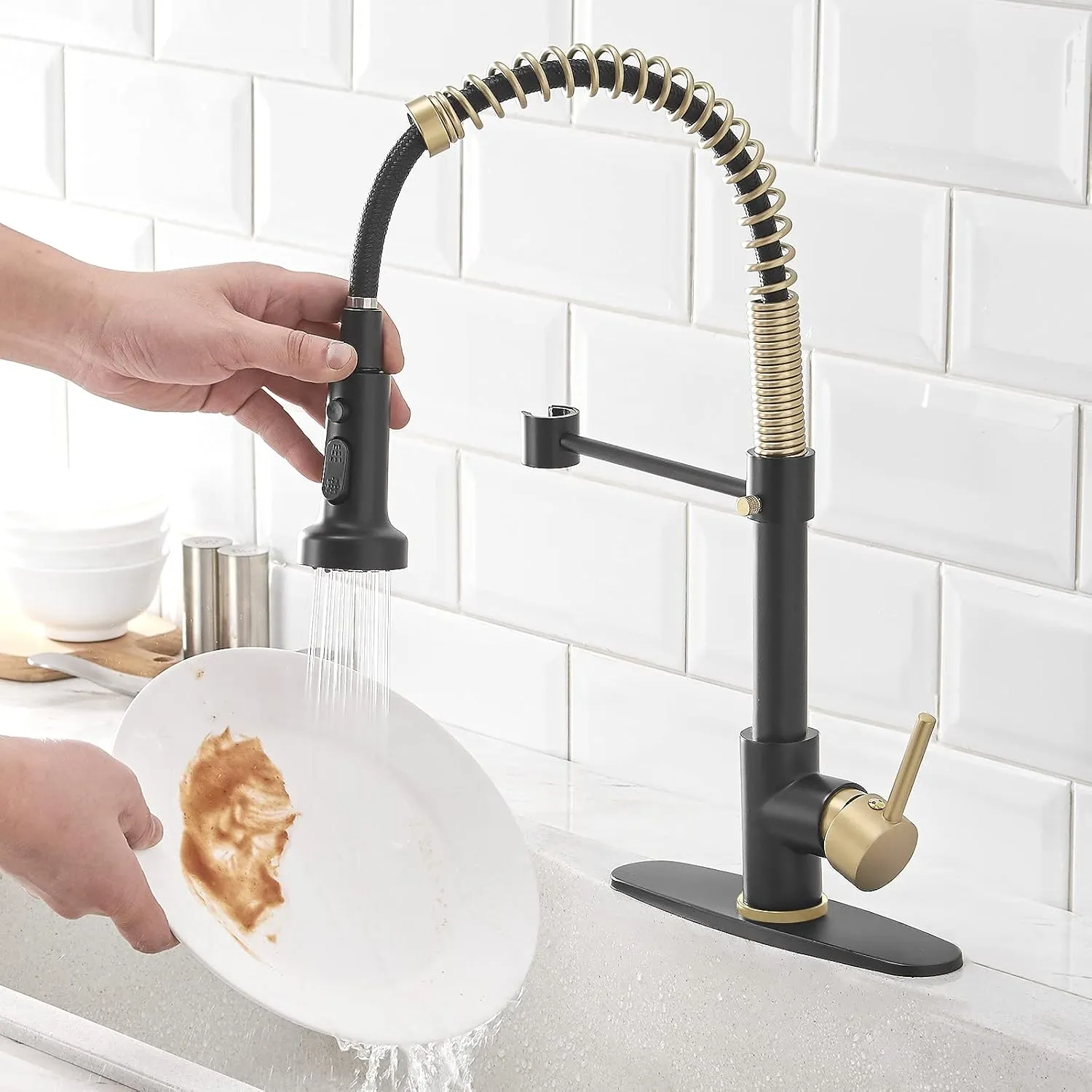 Hoimpro Matte Black&Brushed Gold Spring Kitchen Faucet with Pull Down Sprayer, Rv Paint Kitchen Sink Faucets with Pull Out Sprayer,3 Function Single Handle Laundry Faucet Single 3 Hole