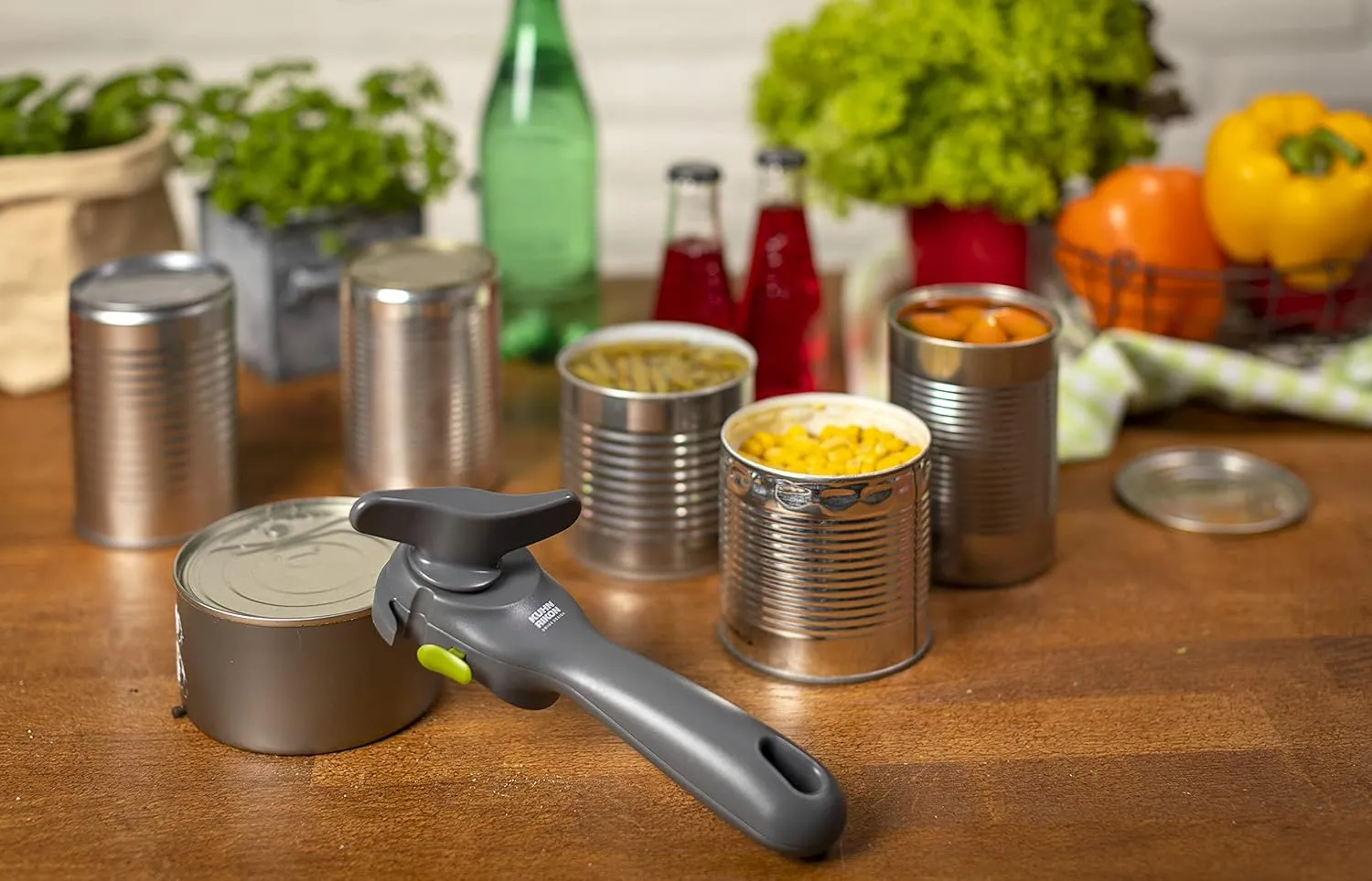 Kuhn Rikon Can Opener with Lid-Lifting Pincers, Tin Opener with Stainless Steel Blade. Tin Openers for Arthritis Hands. Can Openers That Work – 3 Year Kuhn Rikon Kitchen Accessories Guarantee