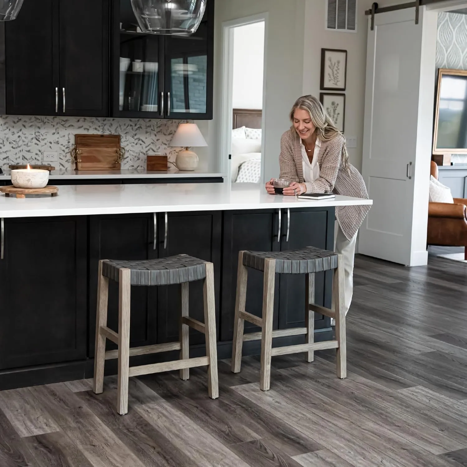 Maven Lane 26" Emerson Counter Height Stool - Weathered Grey Wood Finish & Avanti Bone Vegan Leather Counter Stools - Artisan Backless Design Brings Rustic Elegance to Your Kitchen, Dining Area
