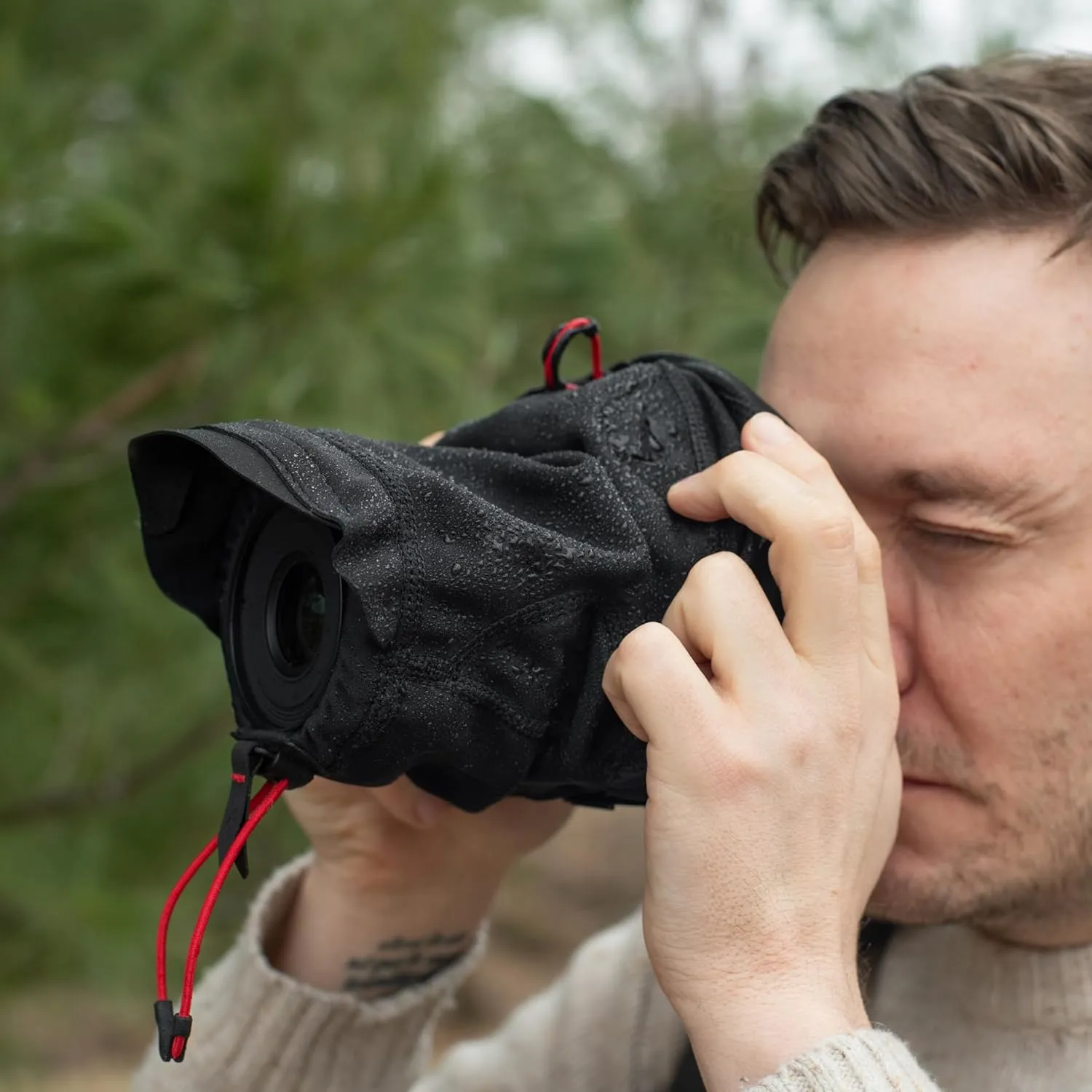 Peak Design Black Shell Medium Form-Fitting Rain and Dust Cover