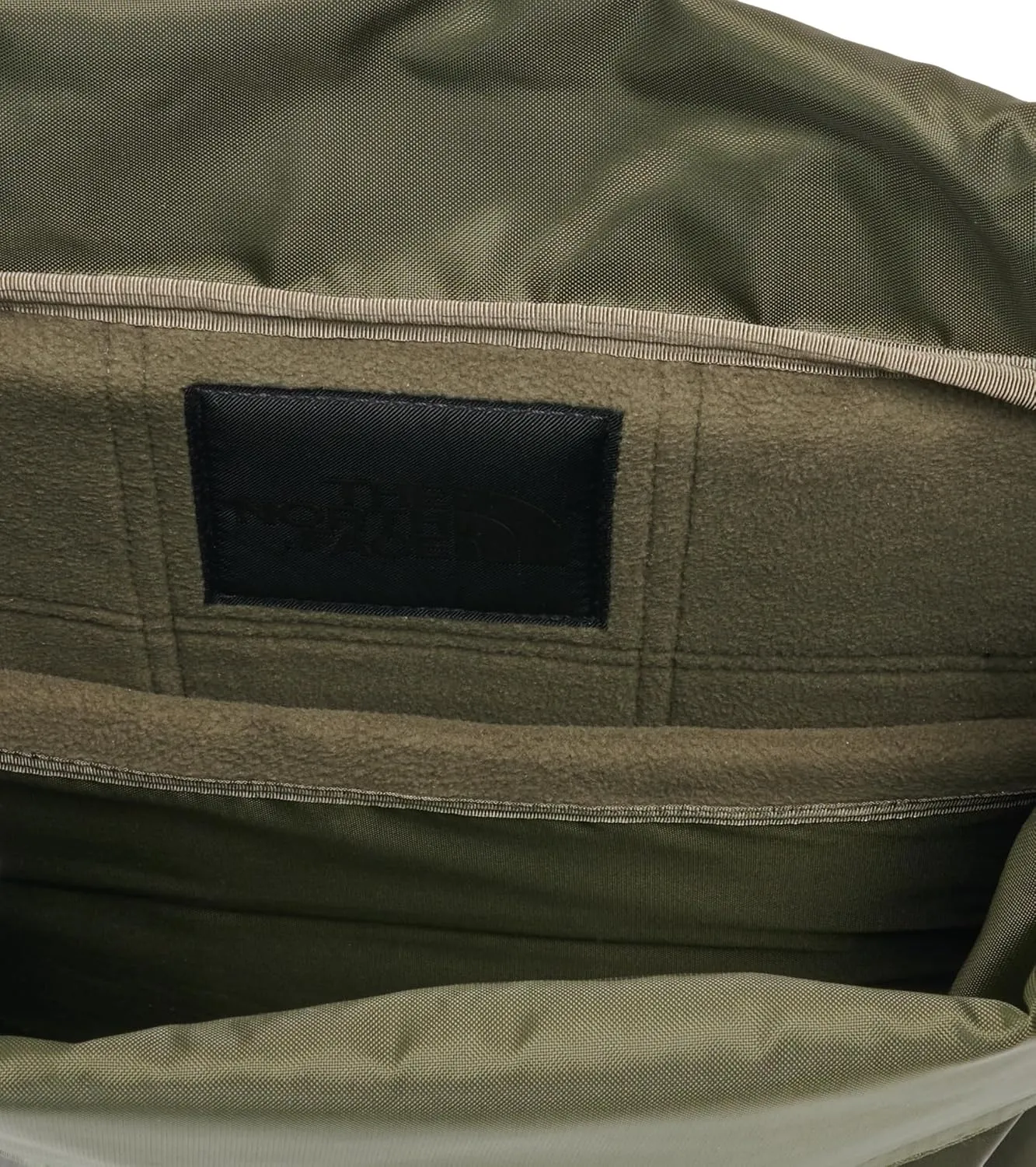 The North Face, Unisex, Base Camp Voyager Roll Top, New Taupe Green/TNF Black-NPF, One Size