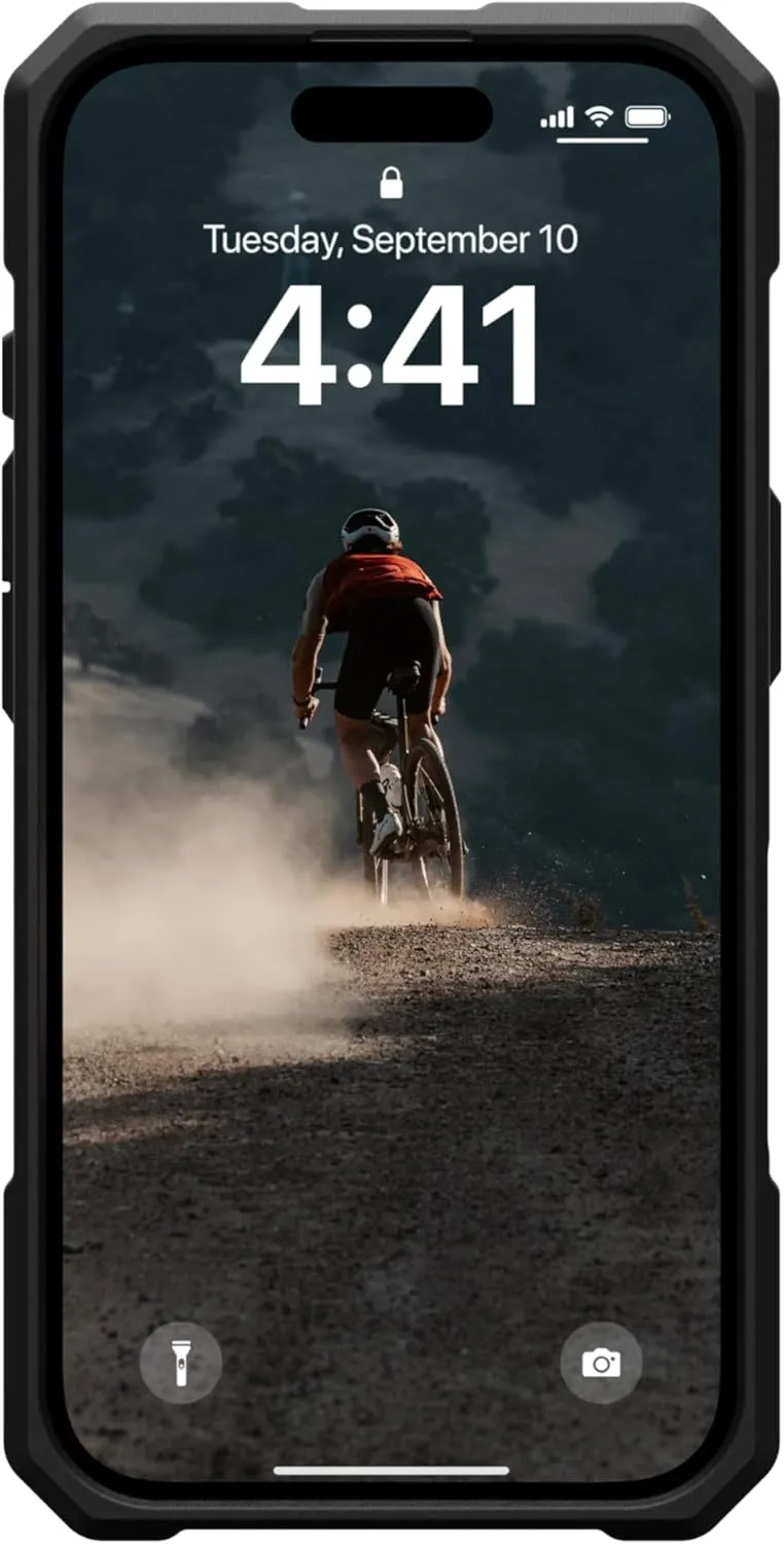 URBAN ARMOR GEAR UAG Designed for iPhone 16 Case 6.1" Monarch Pro - Compatible with MagSafe Charging Rugged Heavy Duty Shockproof Anti-Slip Military Grade Protective Cover, Kevlar Black