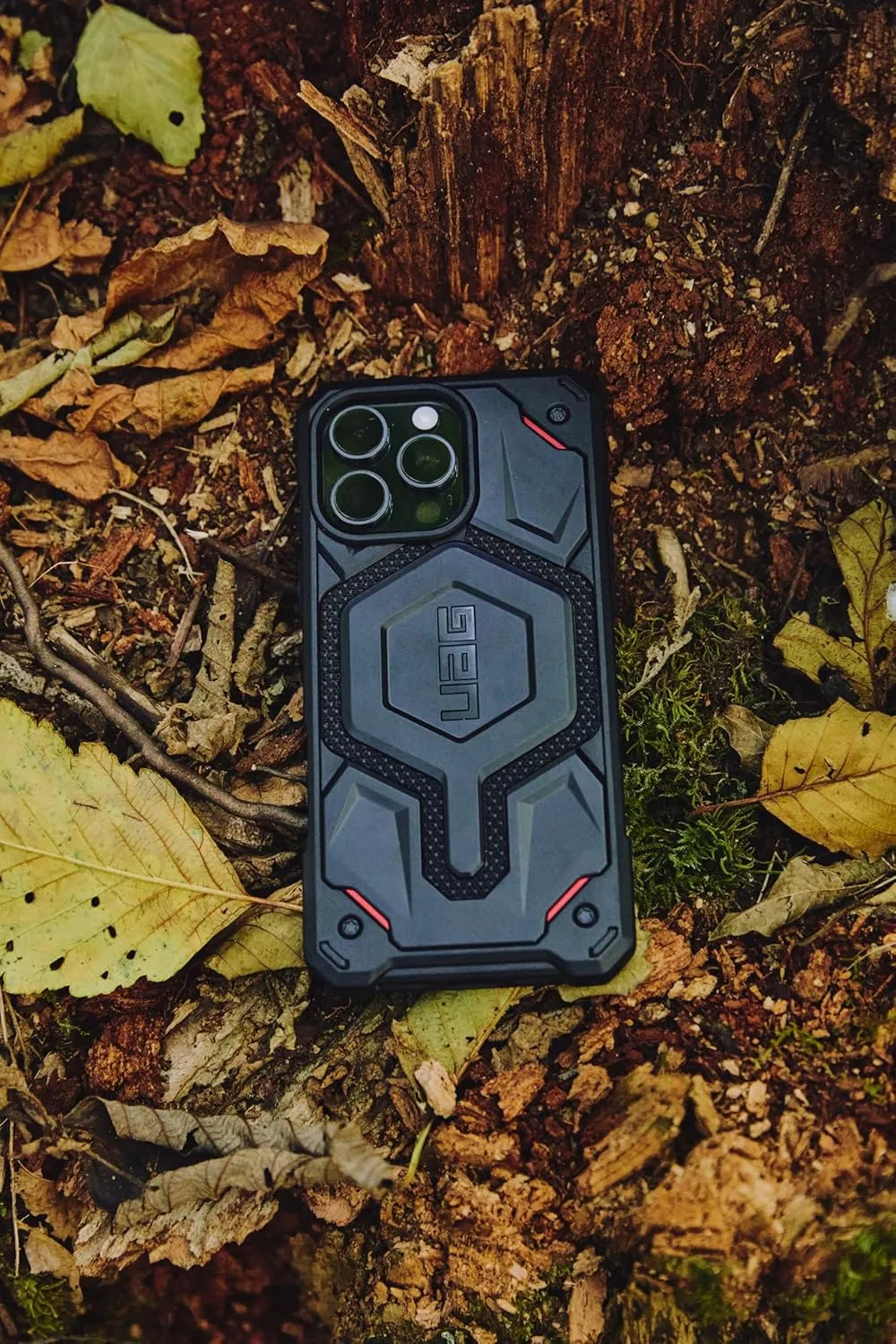 URBAN ARMOR GEAR UAG Designed for iPhone 16 Case 6.1" Monarch Pro - Compatible with MagSafe Charging Rugged Heavy Duty Shockproof Anti-Slip Military Grade Protective Cover, Kevlar Black